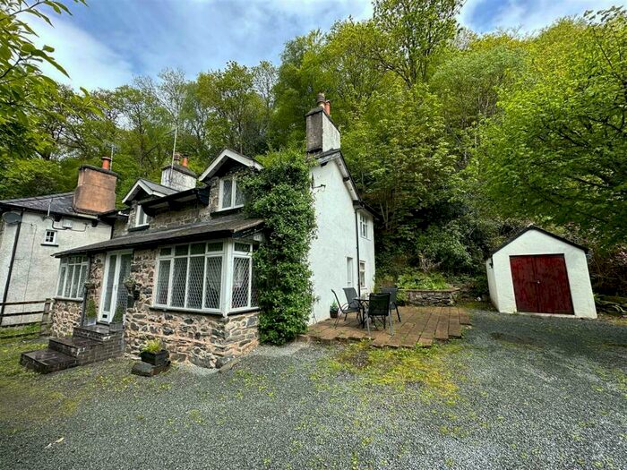 3 Bedroom Detached House For Sale In Coed Y Celyn, Betws Y Coed, LL24