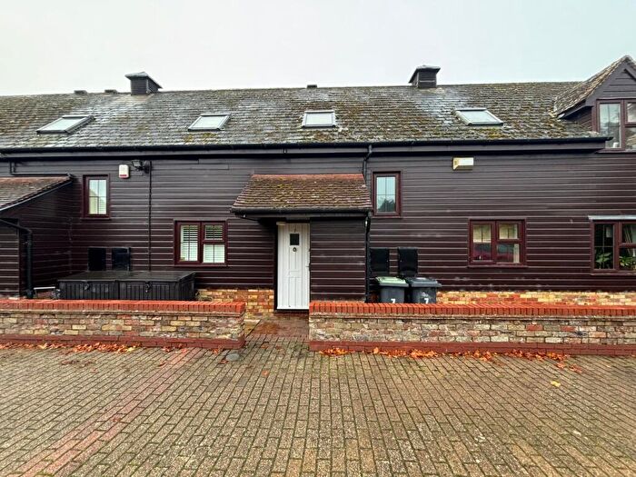 3 Bedroom Terraced House To Rent In Stewart Croft, Bury Hill, Potton, SG19