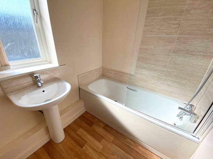 1 Bedroom Detached House To Rent In Towngate Fold, Meltham, Holmfirth, West Yorkshire, HD9