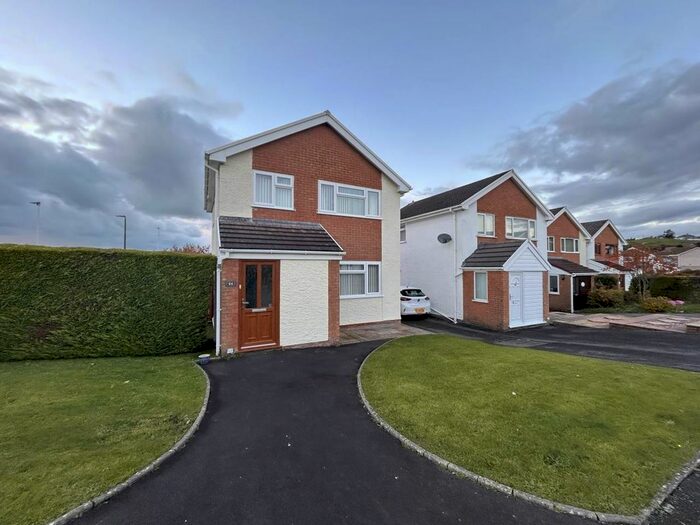 3 Bedroom Property To Rent In Maesceinion, Waunfawr, Aberystwyth, SY23