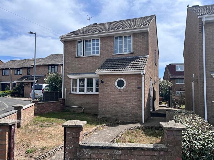 3 Bedroom House For Sale In Dymock Close, Seaford, BN25