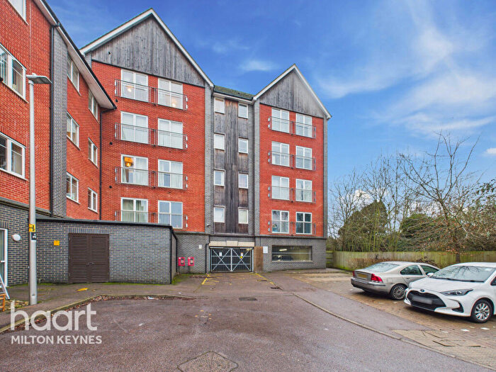 2 Bedroom Apartment For Sale In Millward Drive, Milton Keynes, MK2