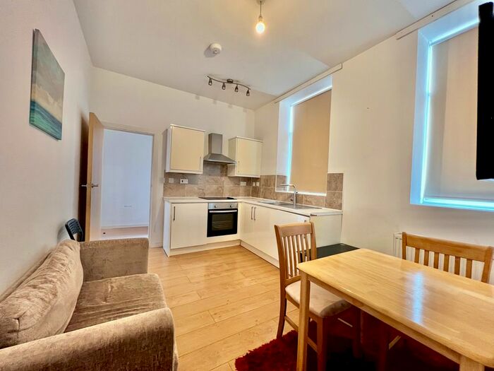 1 Bedroom Flat To Rent In Spring Place, London, NW5