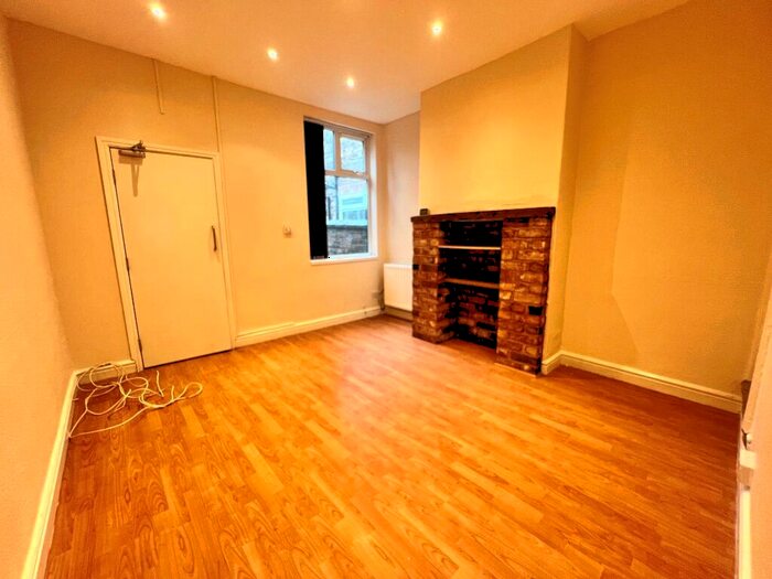 3 Bedroom Terraced House To Rent In Ashford Street, Shelton, Stoke-On-Trent, ST4