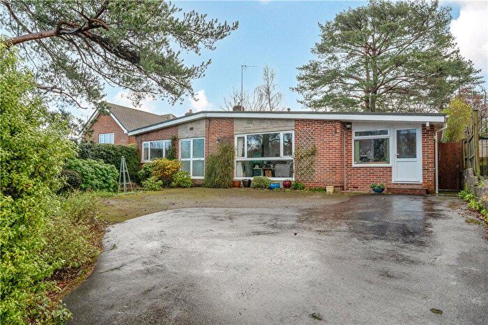 4 Bedroom Detached Bungalow For Sale In Richmond Lane, Romsey, Hampshire, SO51