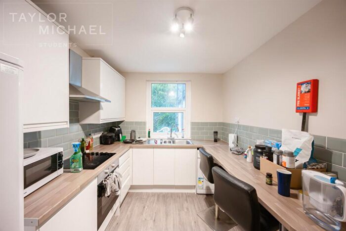 4 Bedroom Terraced House To Rent In Park Crescent Road, Brighton, BN2