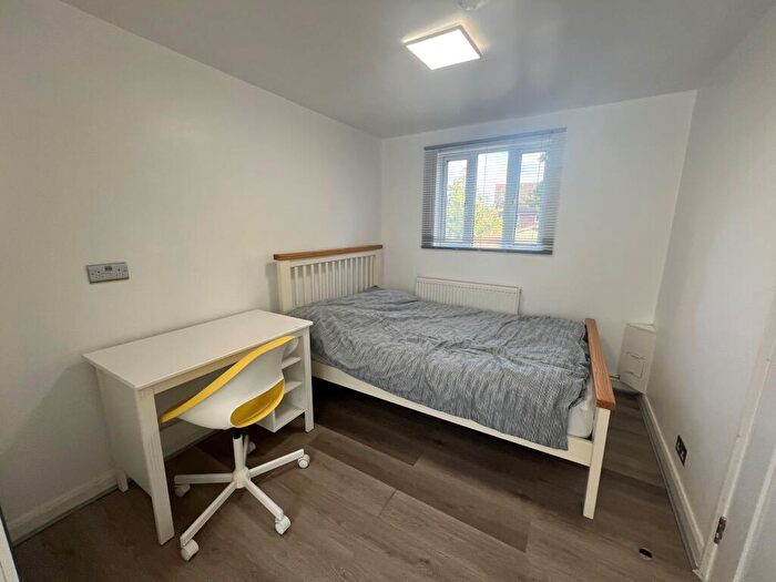 1 Bedroom House To Rent In Overn Avenue, Buckingham, MK18