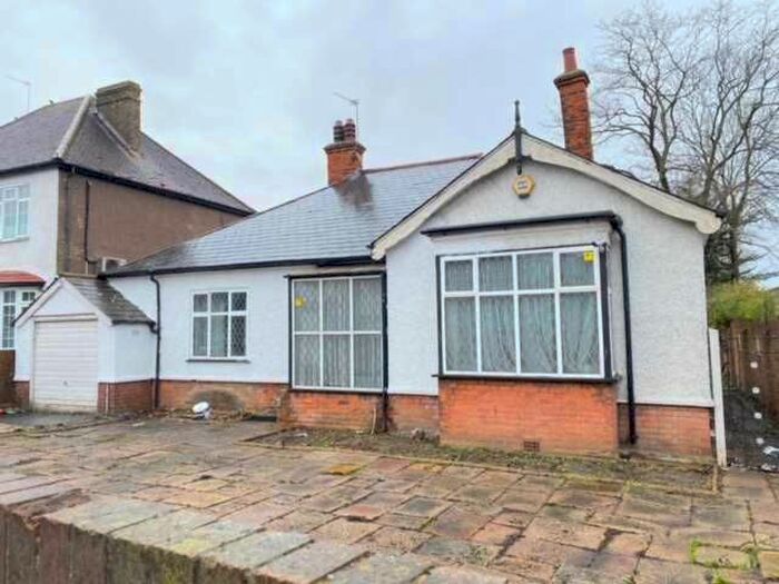 4 Bedroom Detached House To Rent In Yeading Lane, Yeading, Hayes, UB4