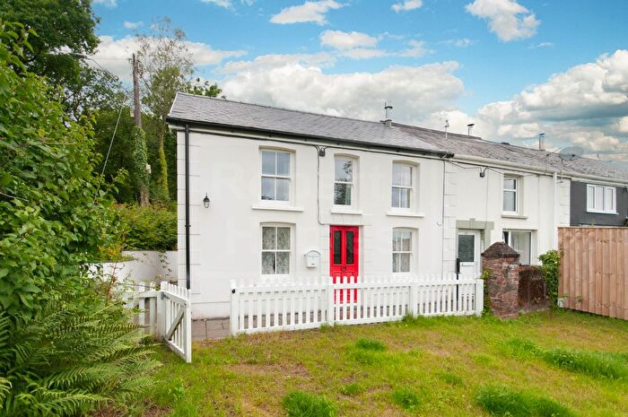 3 Bedroom Cottage To Rent In Rhiw Road, Rhiwfawr, Swansea., SA9