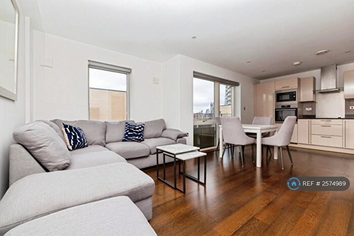 2 Bedroom Flat To Rent In Parker Building, London, SE16