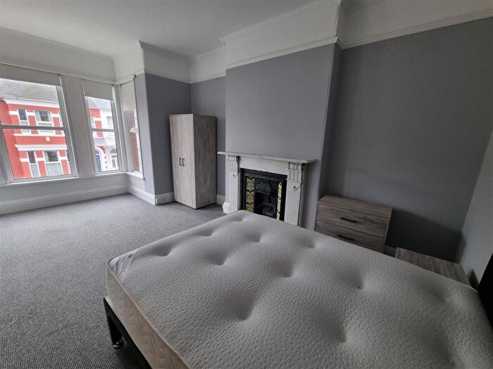 6 Bedroom House To Rent In Beechwood Avenue, Plymouth, PL4