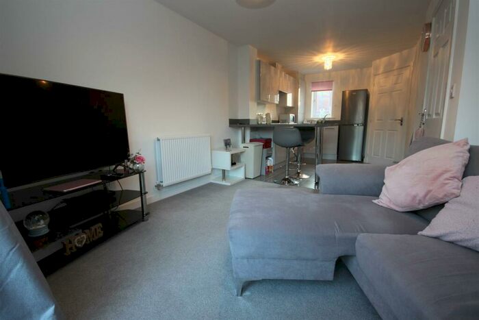 2 Bedroom End Of Terrace House To Rent In Hutchings Drive, Tithebarn, Exeter, EX1