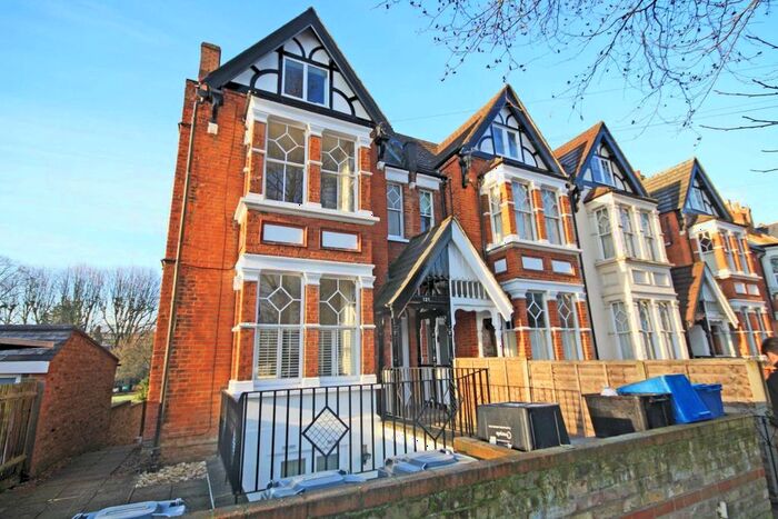 2 Bedroom Flat To Rent In Waldegrave Road, Teddington, TW11