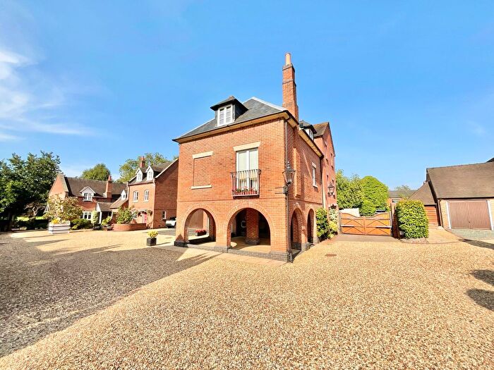 2 Bedroom Property For Sale In High Street, Eccleshall, ST21