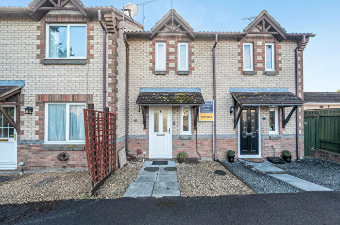 1 Bedroom Terraced House For Sale In Archer Close, Kingsdown, Swindon, SN2