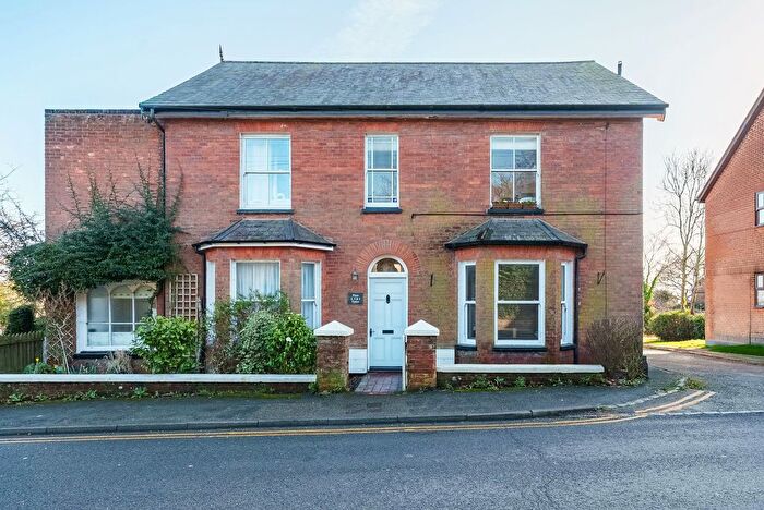 2 Bedroom Maisonette For Sale In Cross In Hand, Uplye, TN21