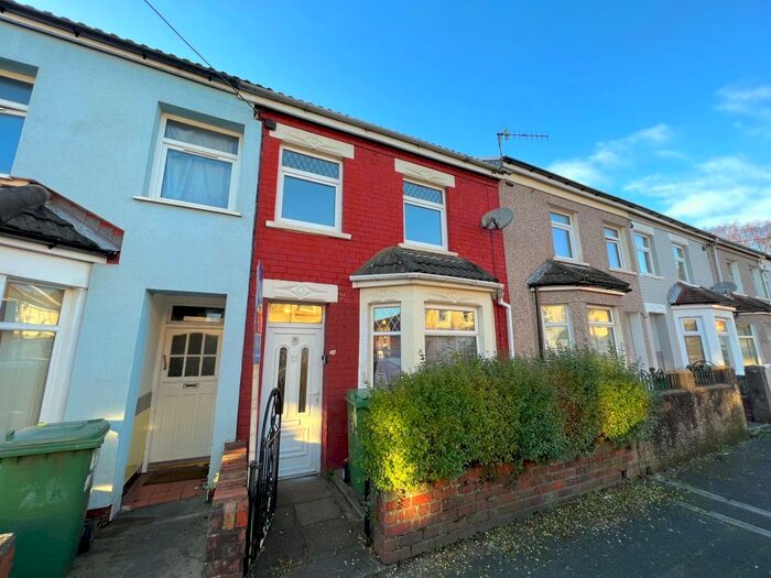 3 Bedroom House To Rent In Oxford Street, Pontypridd, CF37