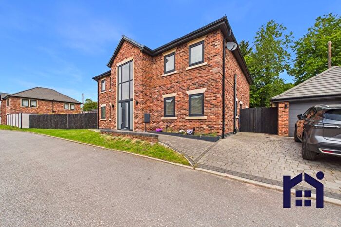 4 Bedroom Detached House For Sale In Armetriding Reaches, Euxton, PR7