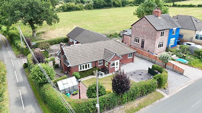5 Bedroom Detached Bungalow For Sale In Moss Lane, Cheadle, ST10