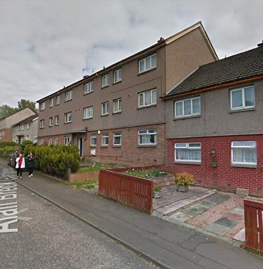 2 Bedroom Flat To Rent In , Alan Breck Gardens, Edinburgh, EH4