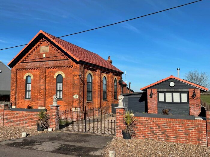 2 Bedroom Cottage For Sale In Spilsby Road, Thorpe St Peter, PE24