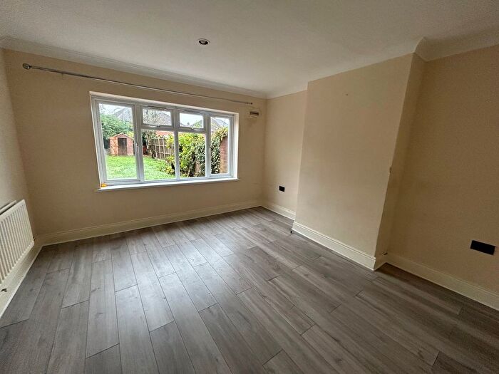 4 Bedroom Property To Rent In Ridge Lane, Wolverhampton, WV11