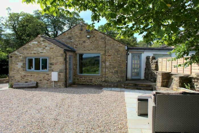2 Bedroom Semi-Detached Bungalow For Sale In Foster Cliffe Farm North, Low Lane, Silsden, West Yorkshire, BD20