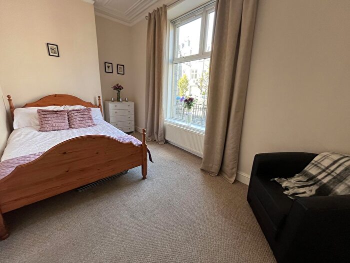 1 Bedroom Flat To Rent In Union Grove, Aberdeen, AB10