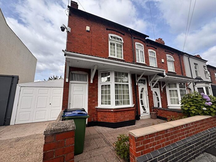 3 Bedroom End Of Terrace House To Rent In Richmond Hill, Oldbury, B68
