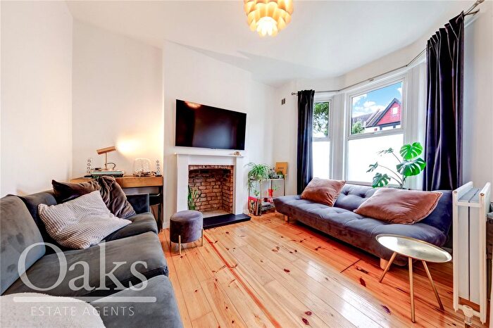 1 Bedroom Flat For Sale In Stretton Road, East Croydon, CR0