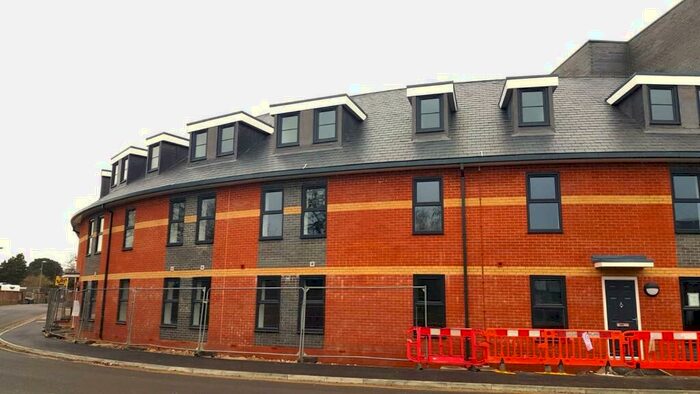 1 Bedroom Apartment To Rent In North Street Arcade, Havant, PO9