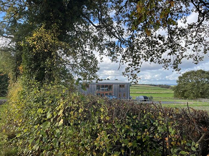 4 Bedroom Detached House To Rent In Barrow Hill, DY9