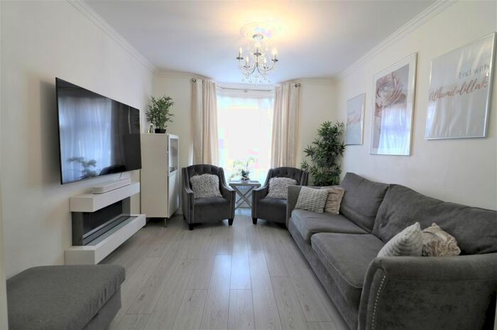2 Bedroom Terraced House To Rent In Bulwer Road, London, N18