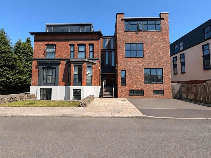 2 Bedroom Apartment To Rent In Somerset Place, Liverpool, Merseyside, L6