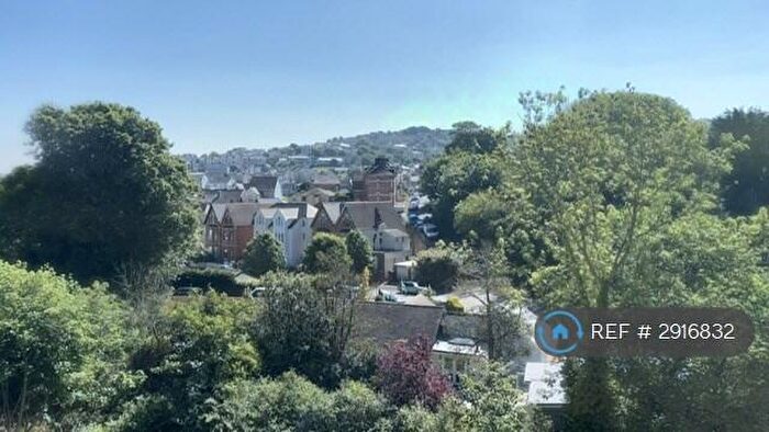 2 Bedroom Flat To Rent In Southcliffe, Ilfracombe, EX34