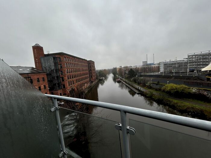2 Bedroom Apartment To Rent In Roberts Wharf, East Street, Leeds, LS9