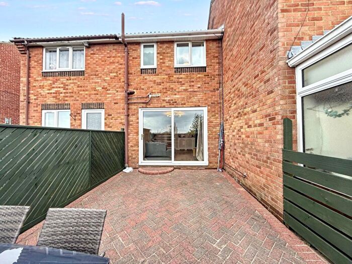 2 Bedroom Terraced House For Sale In Cambria Green, South Hylton, Sunderland, Tyne And Wear, SR4