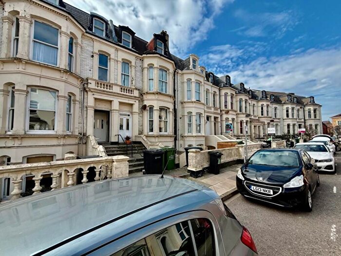 1 Bedroom Flat To Rent In Alhambra Road, Southsea, PO4