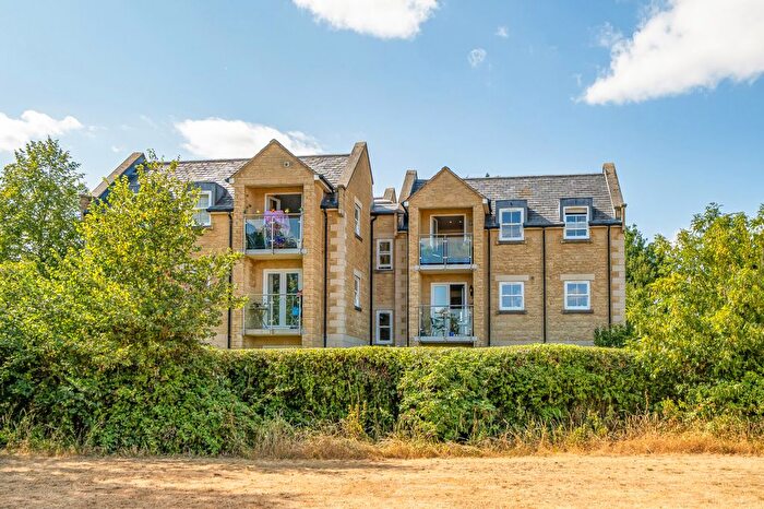 1 Bedroom Flat For Sale In Woodstock Road, Witney, Oxfordshire, OX28