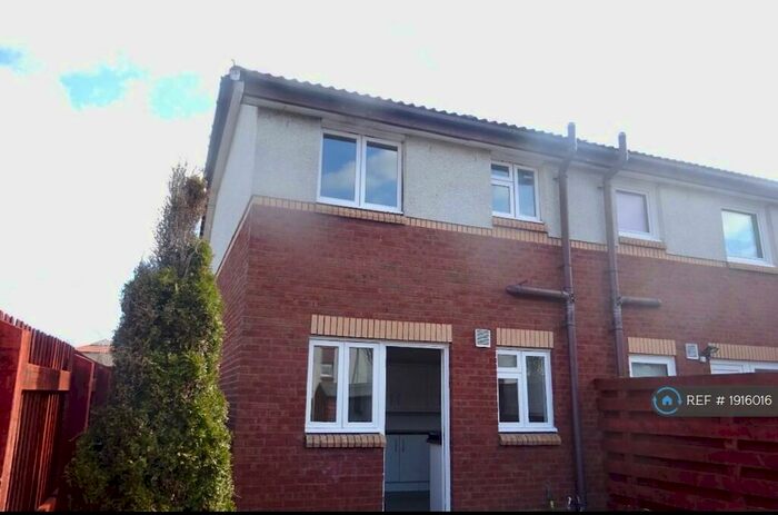 2 Bedroom Terraced House To Rent In Ard Court, Grangemouth, FK3