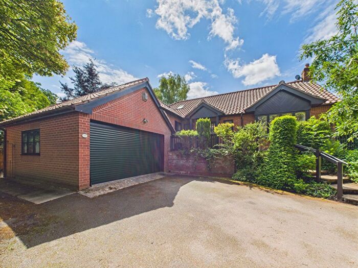 5 Bedroom Detached Bungalow For Sale In Main Street, Woodborough, Nottingham, NG14