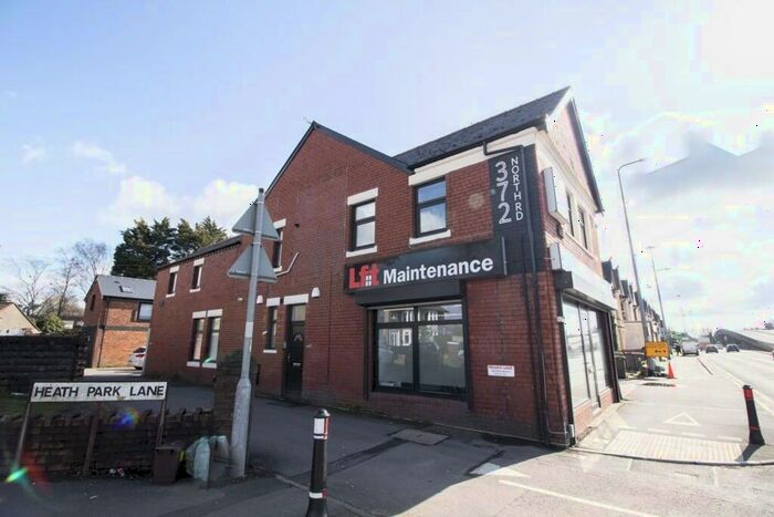 2 Bedroom Maisonette To Rent In North Road, Cardiff, CF14