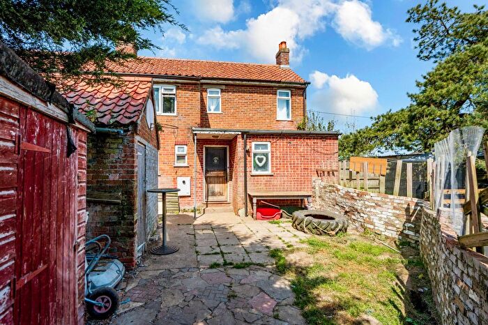 3 Bedroom Semi-Detached House For Sale In Fulmodeston Road, Hindolveston, NR20