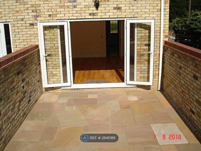 2 Bedroom Semi Detached House To Rent In St. Peters Street, Duxford, Cambridge, CB22