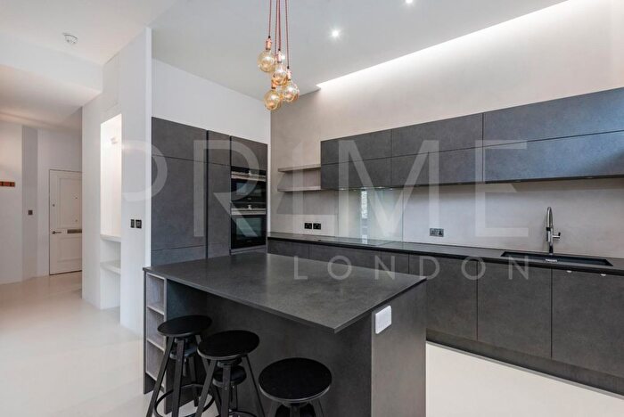 2 Bedroom Flat To Rent In Whitehouse Apartments, Belvedere Road, South Bank, SE1