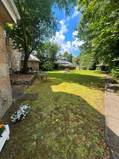 1 Bedroom Flat To Rent In Queens Park Avenue, Glasgow, G42