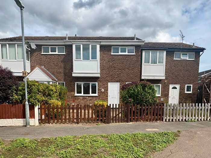 3 Bedroom Terraced House To Rent In Hilversum Way, Canvey Island, Essex, SS8