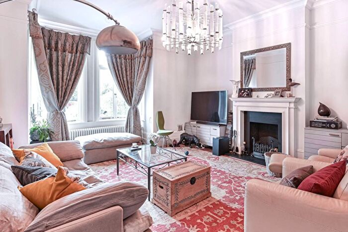 5 Bedroom Semi Detached House For Sale In Shooters Hill Road, Blackheath, London, SE3