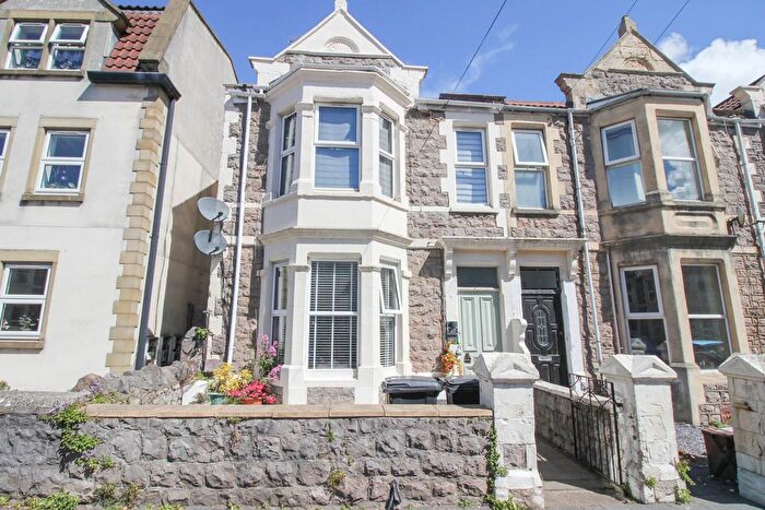 2 Bedroom Flat For Sale In Brighton Road, Weston-Super-Mare, BS23