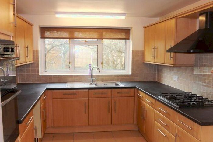 3 Bedroom Property To Rent In Headington, Oxford, OX3